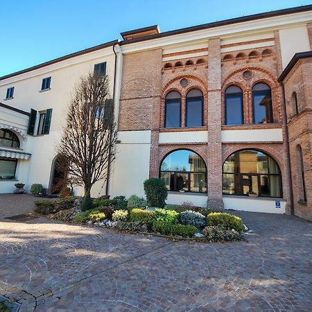 Villa Santa Maria Dell'Arco - Centro Oreb Cazzago San Martino Ngoại thất bức ảnh